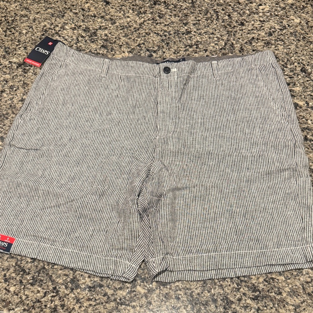 BNWT Chaps Black and White Striped Men's Shorts
